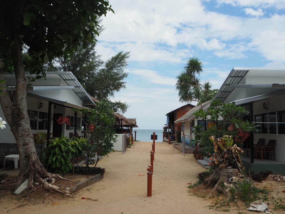 Bluesky Beach Bungalows Ko Lanta Zewnętrze zdjęcie