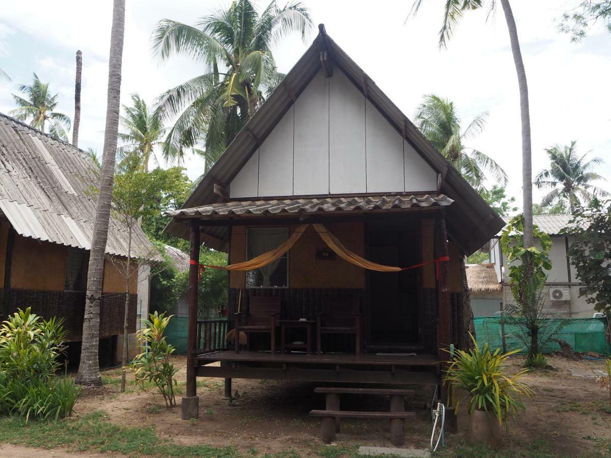 Bluesky Beach Bungalows Ko Lanta Zewnętrze zdjęcie