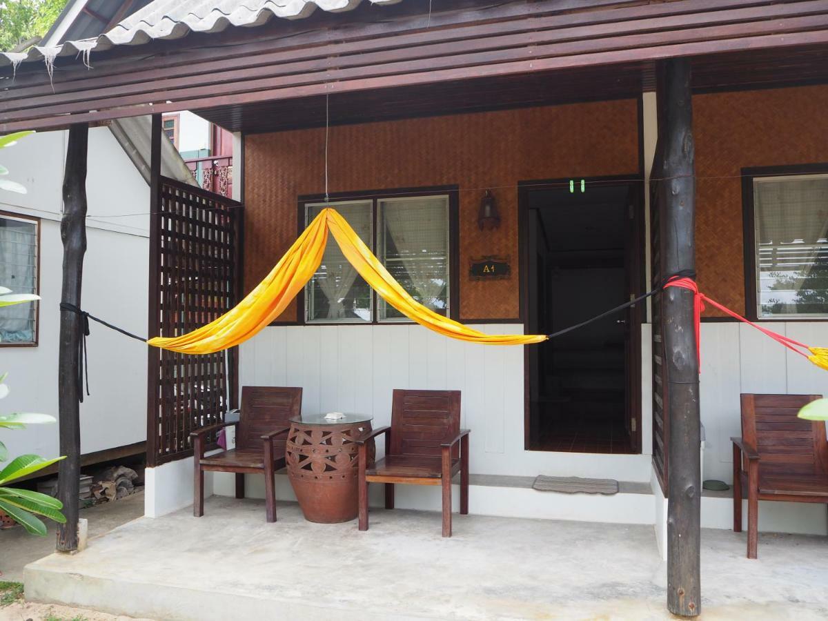 Bluesky Beach Bungalows Ko Lanta Zewnętrze zdjęcie